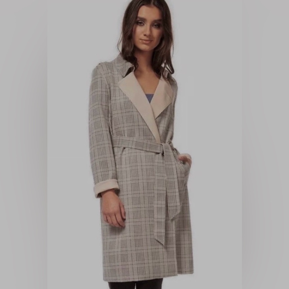 NWT Black Tape SZ: L Trench Coat